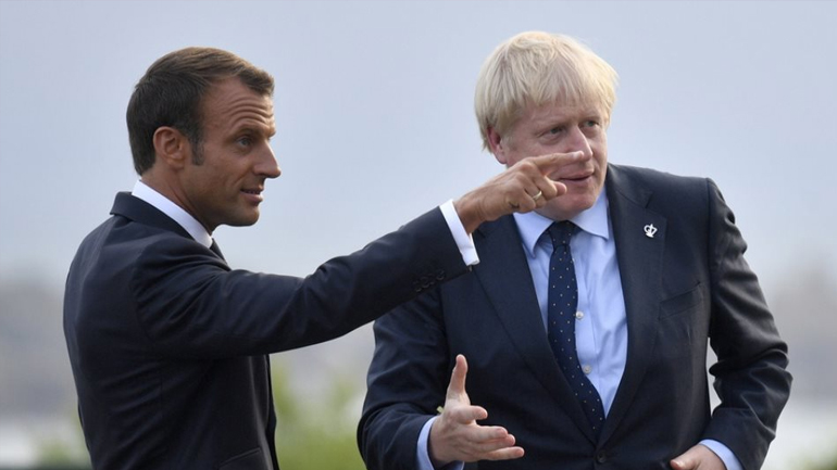 Μακρόν σε Τζόνσον: «Εύχομαι η Βρετανία να μείνει σύμμαχος και όχι αθέμιτος ανταγωνιστής»