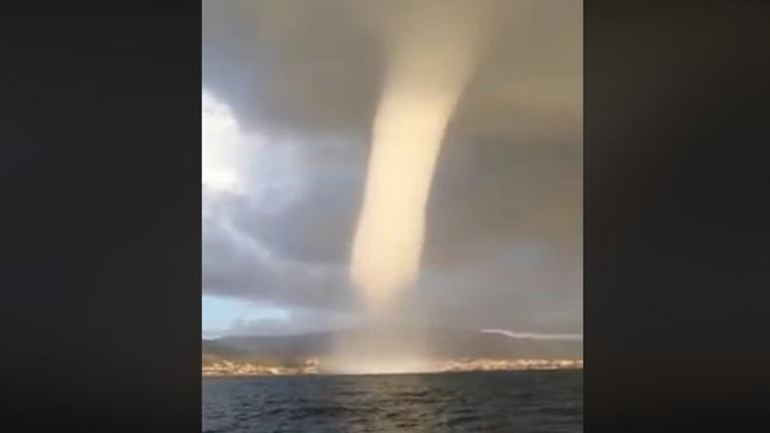 Yδροστρόβιλος στη Χίο, με κατεύθυνση προς το αεροδρόμιο, «έκλεψε» τις εντυπώσεις