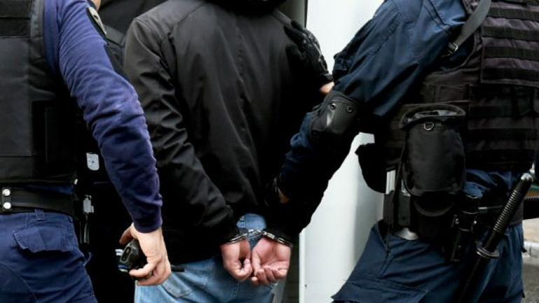 Θεσσαλονίκη: Άνδρας αφαιρούσε χρυσές αλυσίδες από πεζούς