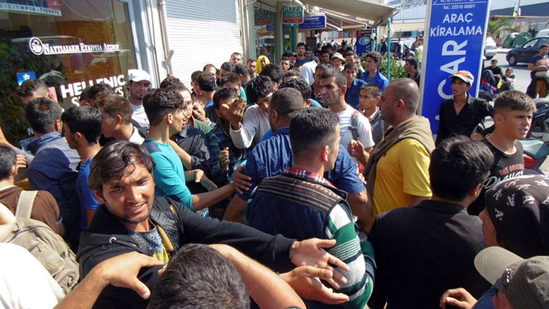 Τι περιλαμβάνει το νομοσχέδιο Χρυσοχοΐδη για τη χορήγηση ασύλου στους μετανάστες