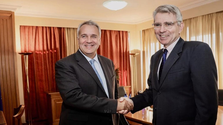 Συνάντηση Βορίδη με τον Αμερικανό πρέσβη με θέμα τους δασμούς σε προϊόντα