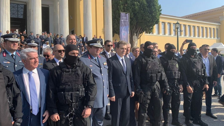 Με επιδείξεις της ΕΚΑΜ γιορτάστηκε η Ημέρα της Αστυνομίας στο Ζάππειο