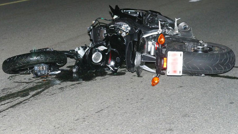 Σοβαρό τροχαίο με δύο 25χρονους δικυκλιστές στα Χανιά