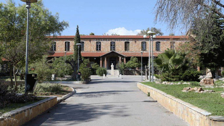 Στο Γηροκομείο Αθηνών η υφυπουργός Εργασίας