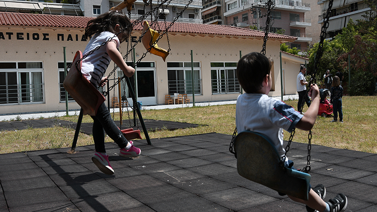 Παράταση μέχρι τις 8 Ιουλίου για αιτήσεις προς τους βρεφονηπιακούς σταθμούς του ΟΑΕΔ