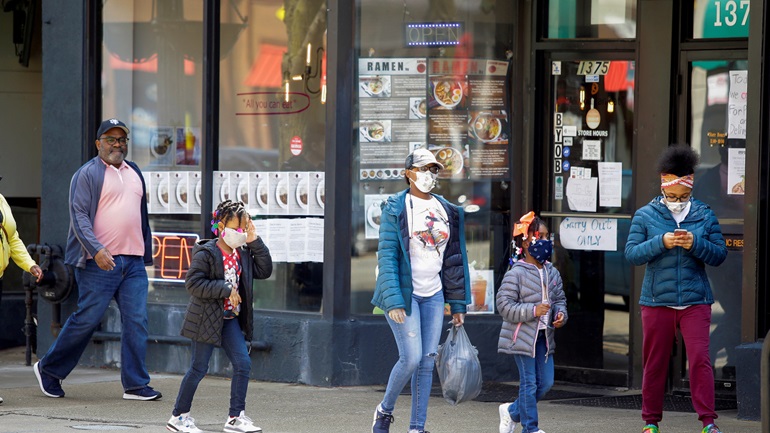 Η Νέα Υόρκη ανοίγει τα σχολεία τον Σεπτέμβριο αλλά μόνο για τρεις ημέρες την εβδομάδα