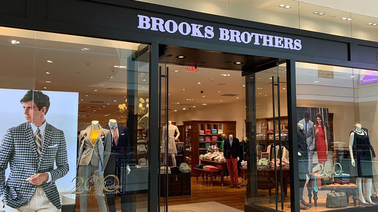 Πτώχευση κήρυξε η ιστορική Brooks Brothers