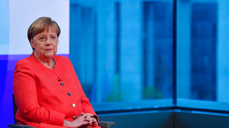 Η Μέρκελ επαναλαμβάνει κατηγορηματικά ότι δεν θα διεκδικήσει νέα θητεία στην Καγκελαρία