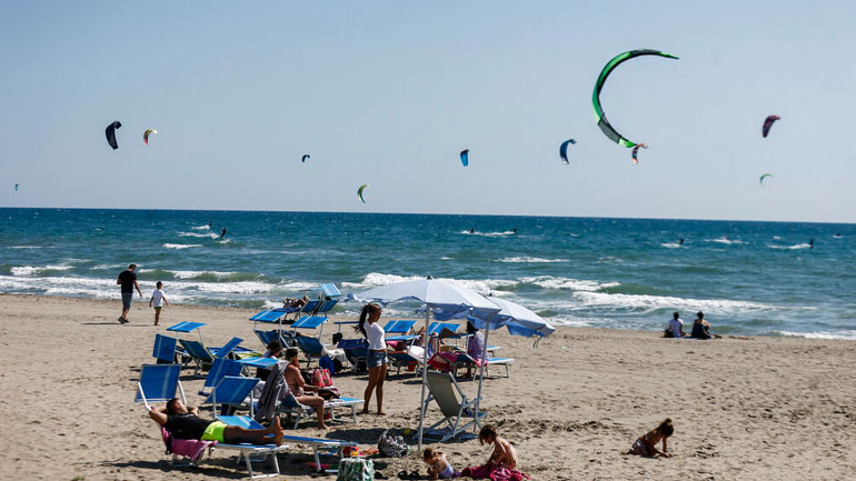 Καθοδικοί οι δείκτες της επιδημίας σε Ιταλία, Γαλλία, Ισπανία