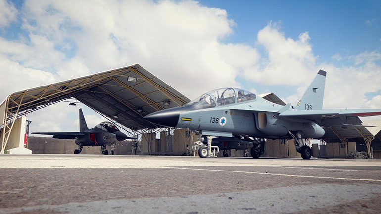 Reuters: Το Ισραήλ και η Ελλάδα υπέγραψαν την μεγαλύτερη ως σήμερα αμυντική συμφωνία