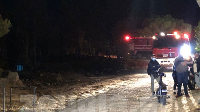 Υπό μερικό έλεγχο η πυρκαγιά στη Νέα Πέραμο