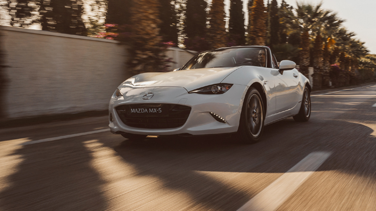 Οι βίντεο-ιστορίες της Mazda και οι παιδικές ιστορίες του Σωτήρη Κοντιζά