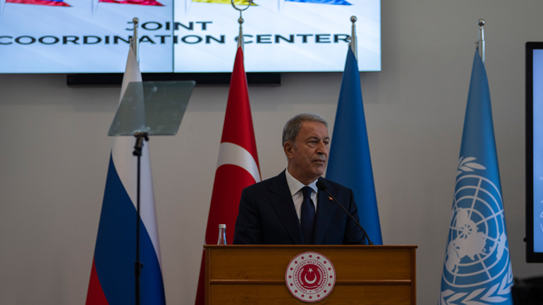 Εγκαινιάστηκε στην Κωνσταντινούπολη το κέντρο συντονισμού των ουκρανικών εξαγωγών σιτηρών