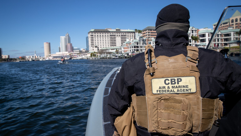 ΗΠΑ: Νεκρός συνοριοφύλακας σε ανταλλαγή πυρών με διακινητές στα ανοικτά του Πουέρτο Ρίκο