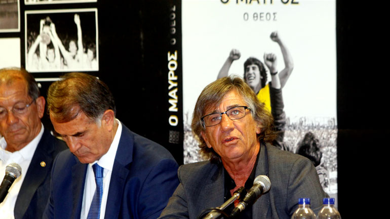 Ο Θωμάς Μαυρος μιλάει για την αυτοβιογραφία του