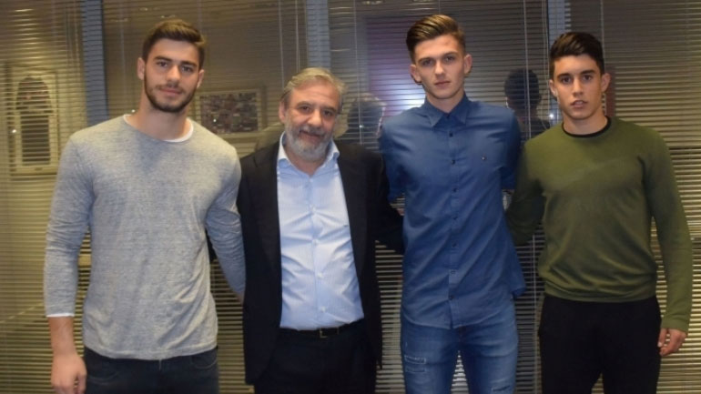 Επαγγελματίας ο υιός Νικοπολίδης και οι νεαροί Μποσκουΐδης και Νικόλης