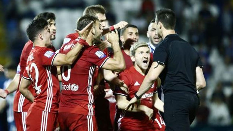 Ο Μάριν έκανε μήνυση στον διαιτητή Κατσικογιάννη επειδή τον… έσπρωξε