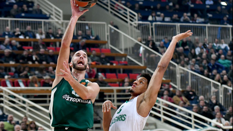 Με λυτρωτή τον Καλάθη ο ΠΑΟ, 94-93 τη Ζαλγκίρις στην παράταση