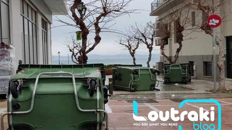 Λουτράκι: Οι κάδοι απορριμμάτων έφθασαν στην… παραλία