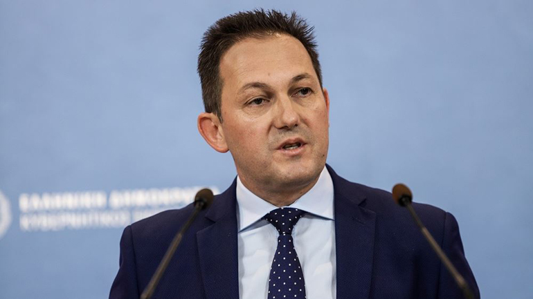 Στέλιος Πέτσας: Δεν τίθεται θέμα κατάργησης της μονιμότητας στο Δημόσιο