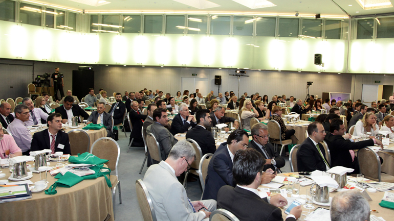 Το 3ο ετήσιο ραντεβού της ασφαλιστικής διαμεσολάβησης στο Δημοτικό Θέατρο του Πειραιά