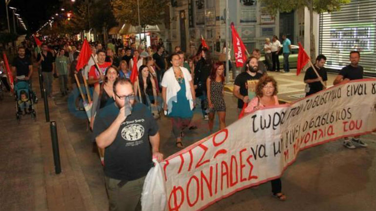 Καλαμάτα: Ένταση μεταξύ αντιφασιστών και εθνικιστών