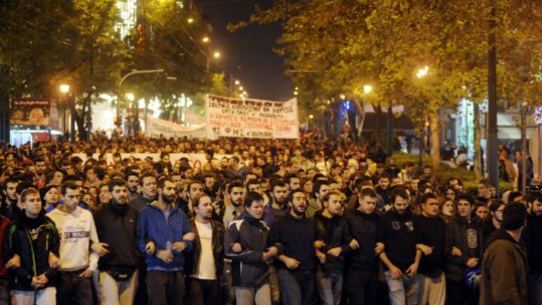 Οι φοιτητές της Κρήτης στο υπ. Παιδείας την Τετάρτη