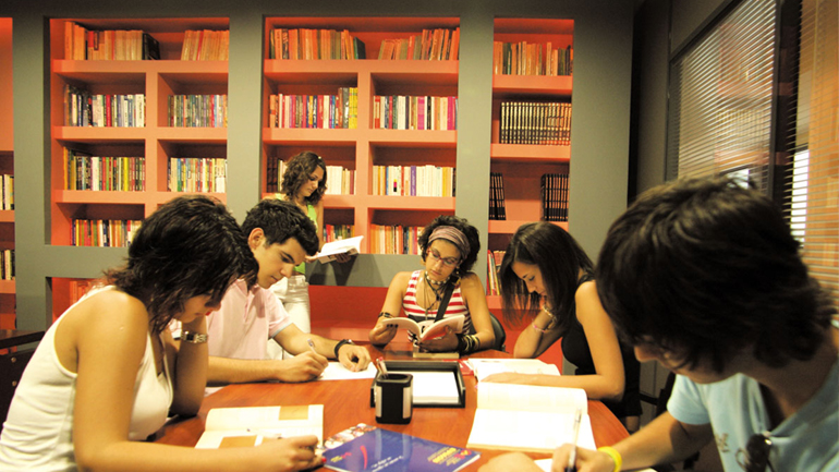 Με 11 ισοδύναμα αντί του 23% στην εκπαίδευση;