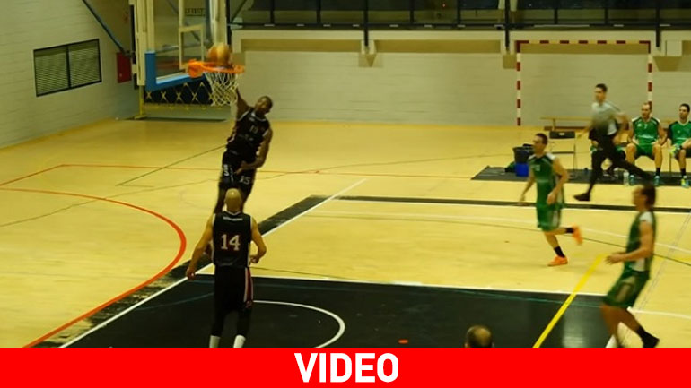 Μπασκετμπολίστας έκανε κάρφωμα και έστειλε την μπάλα στον… κουβά
