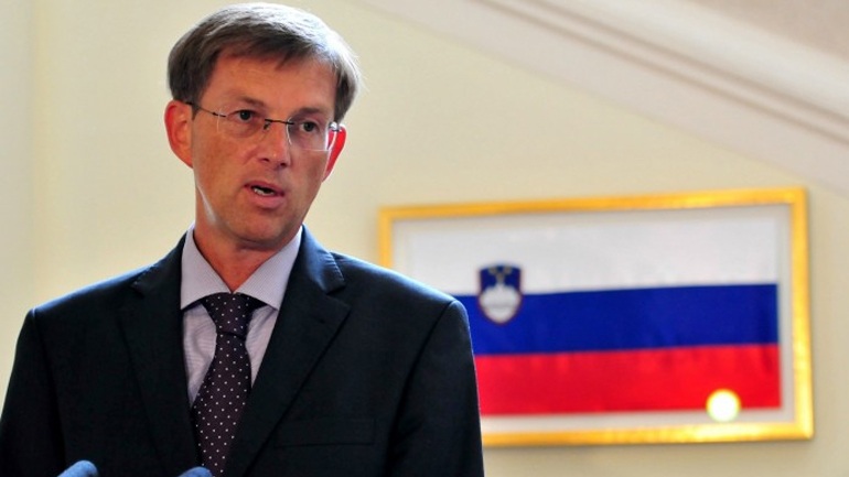 Τσέραρ: «Η μεταναστευτική κρίση μπορεί να βάλει “φωτιά” στα Βαλκάνια»