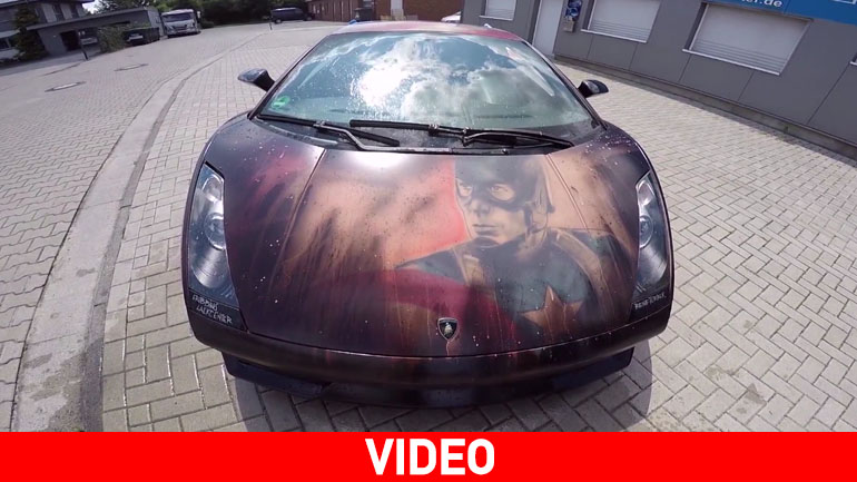 H Lamborghini που αλλάζει χρώμα με το νερό!