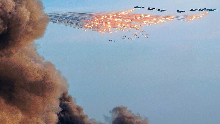 Ρωσικά αεροσκάφη βομβάρδισαν στόχους του Ισλαμικού Χαλιφάτου στη Συρία