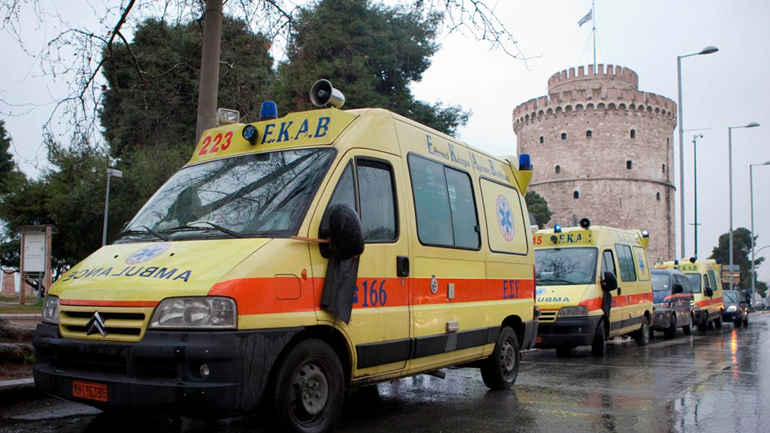 Θεσσαλονίκη: Μόνο επείγοντα περιστατικά θα εξυπηρετεί το ΕΚΑΒ