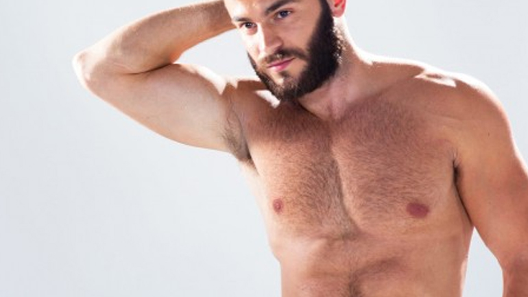 Το στερεότυπο του «μάτσο» αποθαρρύνει τόσο τις γυναίκες όσο και τους άνδρες