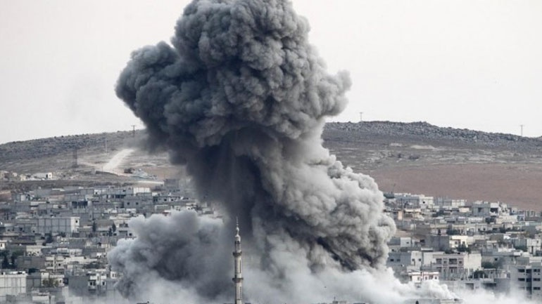 Συρία: Νεκροί 19 άμαχοι από αεροπορικούς βομβαρδισμούς στα σύνορα με το Ιράκ