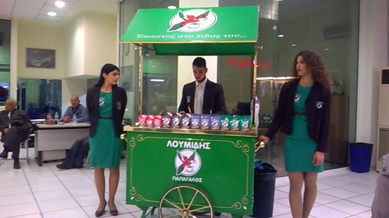 Αληθινός καφές... Αρκεί να στον φτιάξει αυτός που ξέρει και να στον σερβίρουν σωστά... (όπως στην συγκεκριμένη περίπτωση)