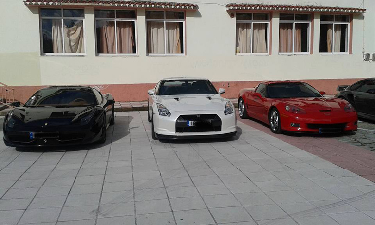 Τα βλέπεις και τα θες και τα τρία. Το καθένα για συγκεκριμένο λόγο...