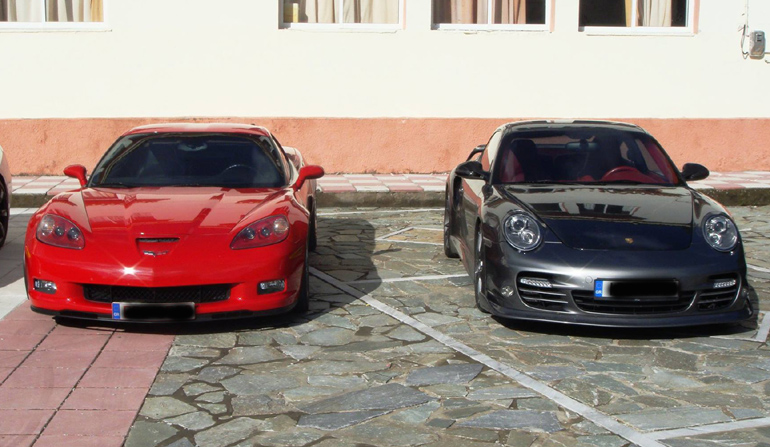 Corvette vs Porsche...