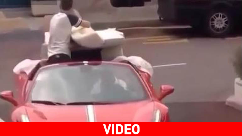 Μετακομίσεις με… Ferrari