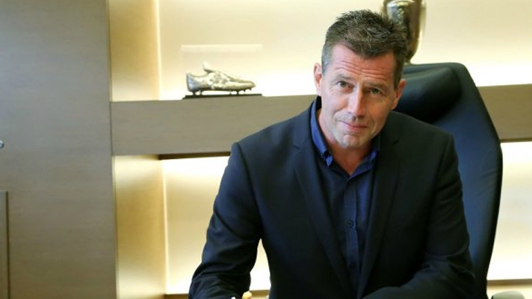 Άρχισε τις… κλήσεις ο Σκίμπε