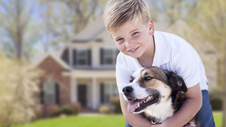 O σκύλος στο σπίτι μειώνει τον κίνδυνο άσθματος στα παιδιά