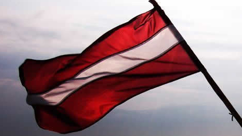 Fitch: Επιβεβαίωσε την αξιολόγηση «Α-» της Λετονίας