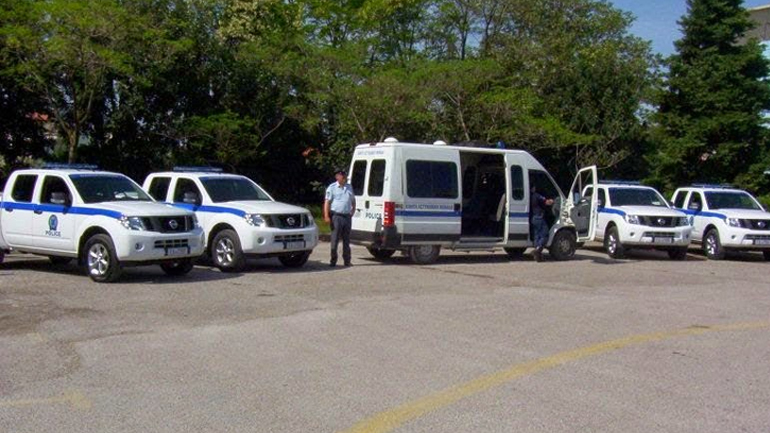 Εύβοια: Την έριξαν κάτω και της άρπαξαν την τσάντα