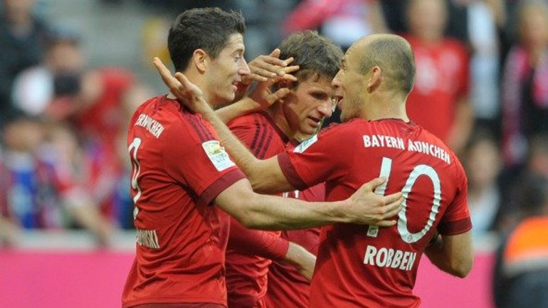 Γερμανία: Με… σπασμένα φρένα «τρέχει» η Μπάγερν, 4-0 τη Στουτγκάρδη