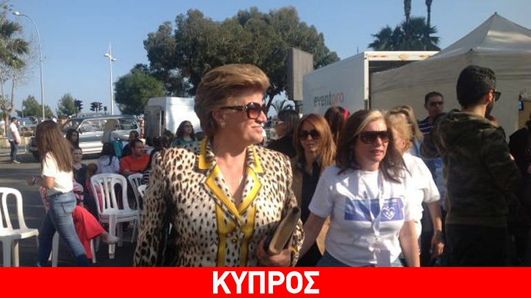 Παιδιά από τη Συρία επισκέφτηκε στο νοσοκομείο η σύζυγος του Νίκου Αναστασιάδη