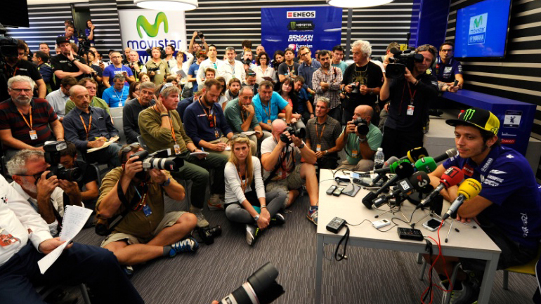 Ο Rossi τα… ‘χωσε σε Marquez, Lorenzo και Pedrosa!!!