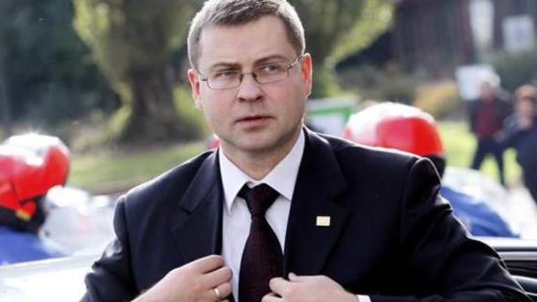 Ντομπρόβσκις: «Υπάρχουν εκκρεμή ζητήματα που πρέπει να επιλυθούν» Ντομπρόβσκις: «Υπάρχουν εκκρεμή ζητήματα που πρέπει να επιλυθούν»