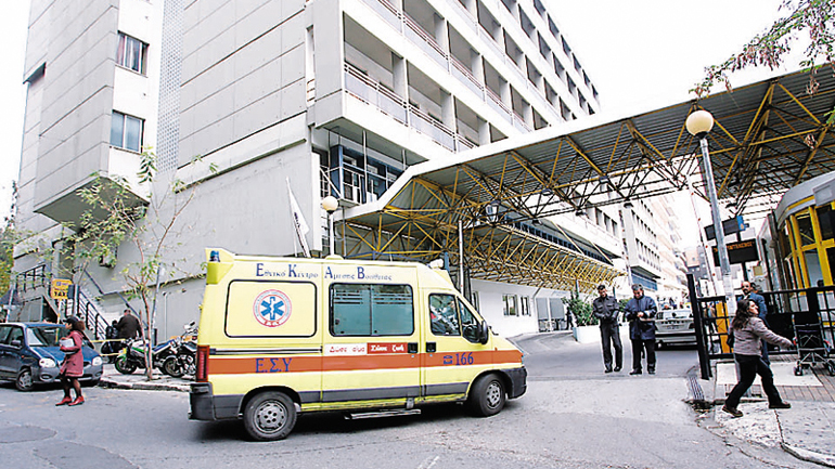 Κλιμακώνουν τις κινητοποιήσεις τους οι εργαζόμενοι στον «Ευαγγελισμό» Κλιμακώνουν τις κινητοποιήσεις τους οι εργαζόμενοι στον «Ευαγγελισμό»