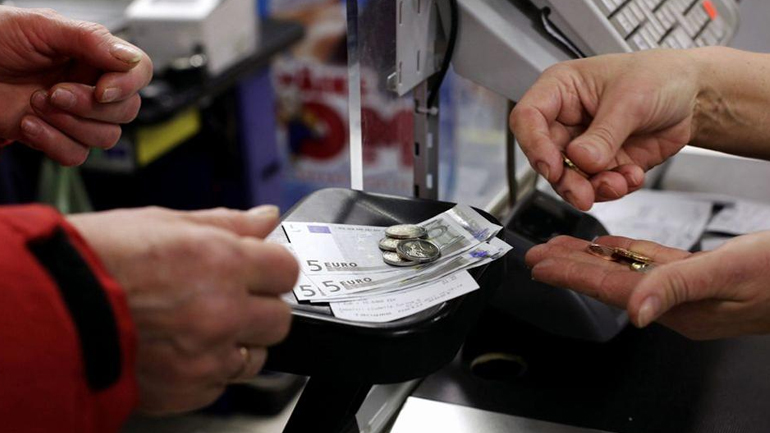 Σταθερός ο δείκτης καταναλωτικής εμπιστοσύνης στην Ελλάδα