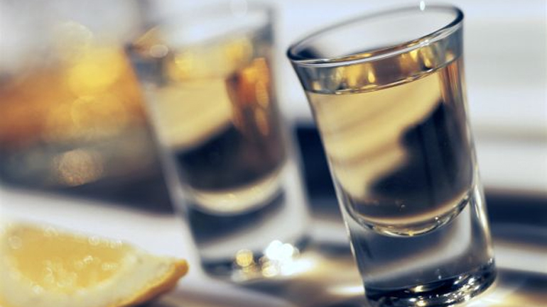 Η αρνητική επίδραση του αλκοόλ στη σεξουαλική συμπεριφορά παρατηρείται και στη μέση ηλικία